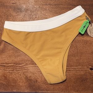 Beach Access Bikini Bottom